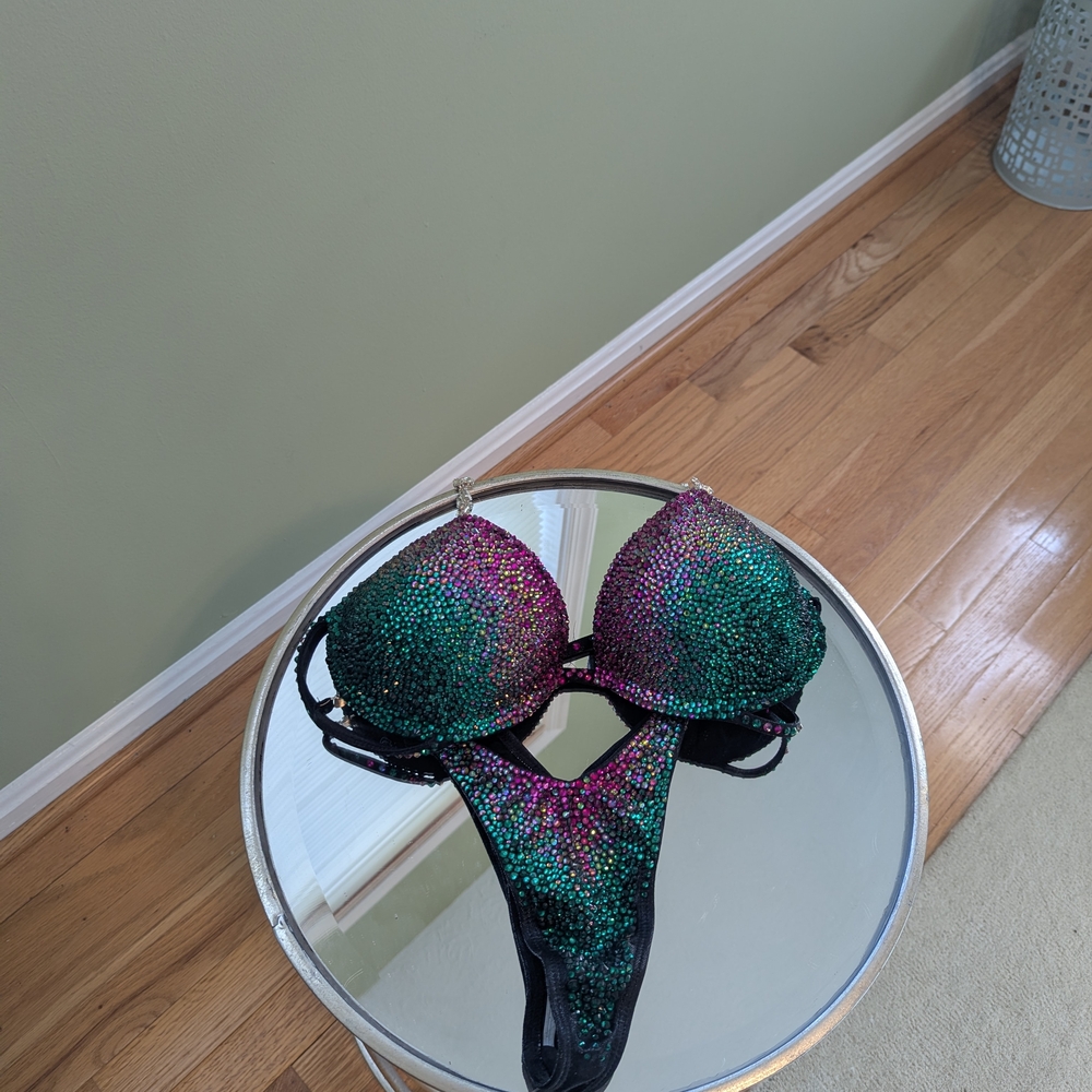 Embellished Gradient Rhinestone Bikini Set - Purple & Teal - Picture 2 of 16